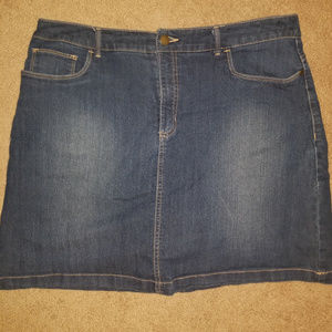 Jean skirt/short combo. Great condition
